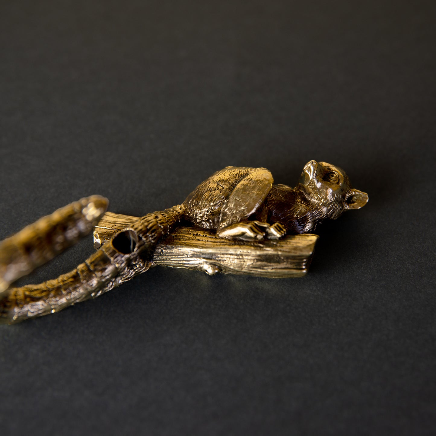 Handmade Wall Hook "Lemur"
