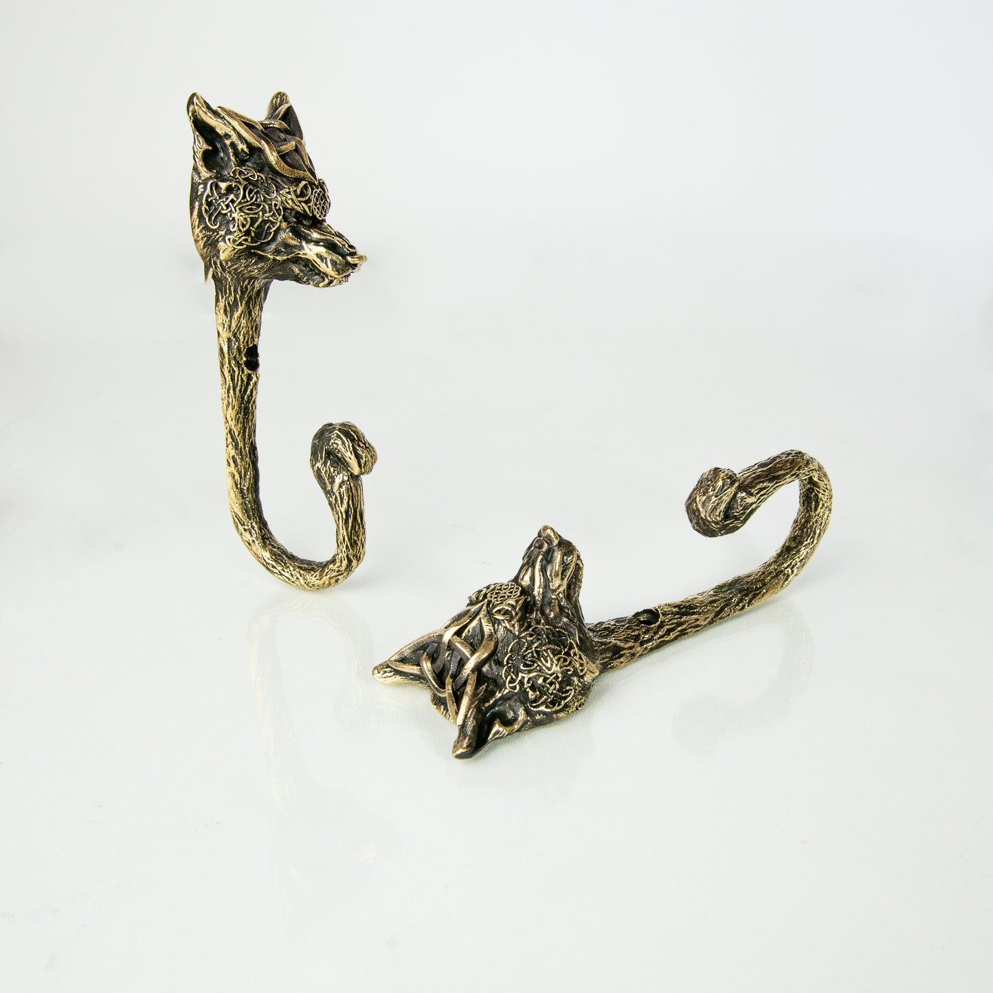 Handmade Wall Hook "Wolf Pattern"